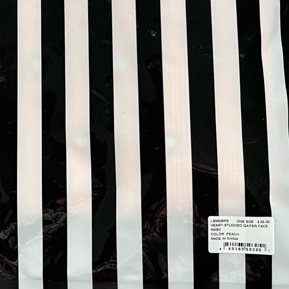 LELE SADOUGHI NWT AUTHENTIC PEACH COLOR HEART-STUDDED SOFT FACE MASKS - Picture 6 of 7